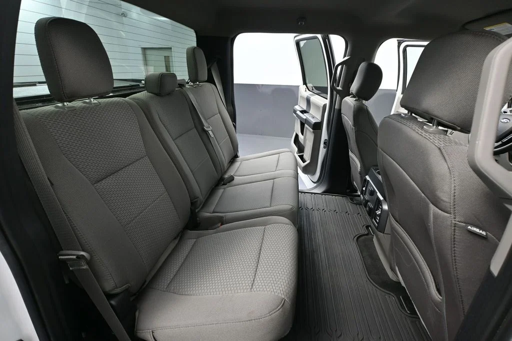 Used 2020 White Ford XLT image 34