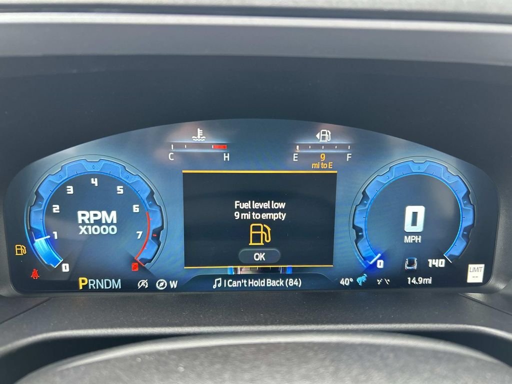 New 2025 Azure Gray Metallic Tri-Coat Ford Badlands® image 22