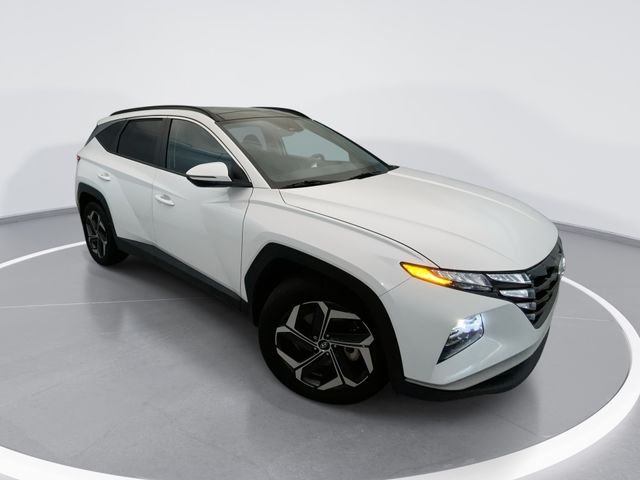Used 2023 White Hyundai SEL Convenience image 1