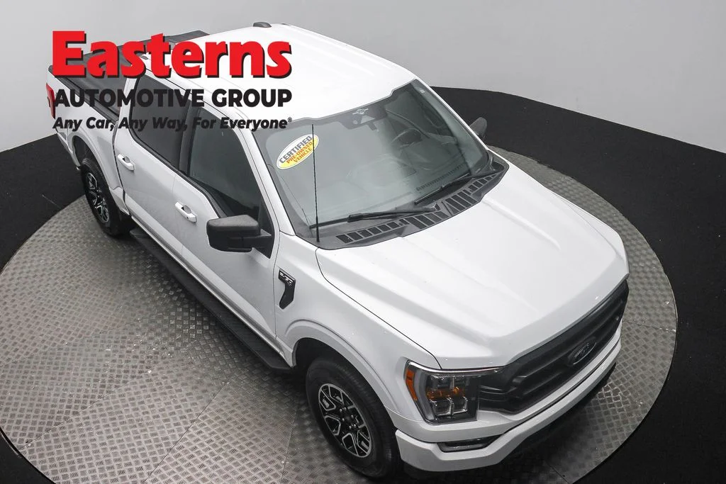 Used 2023 White Ford XLT image 3
