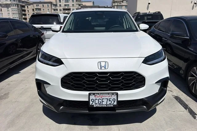 Certified Used 2023 Platinum White Pearl Honda LX image 3
