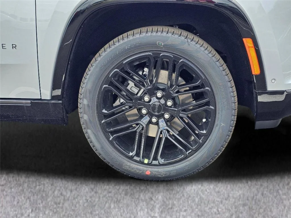 New 2026 Silver Zynith Jeep Limited Reserve image 6