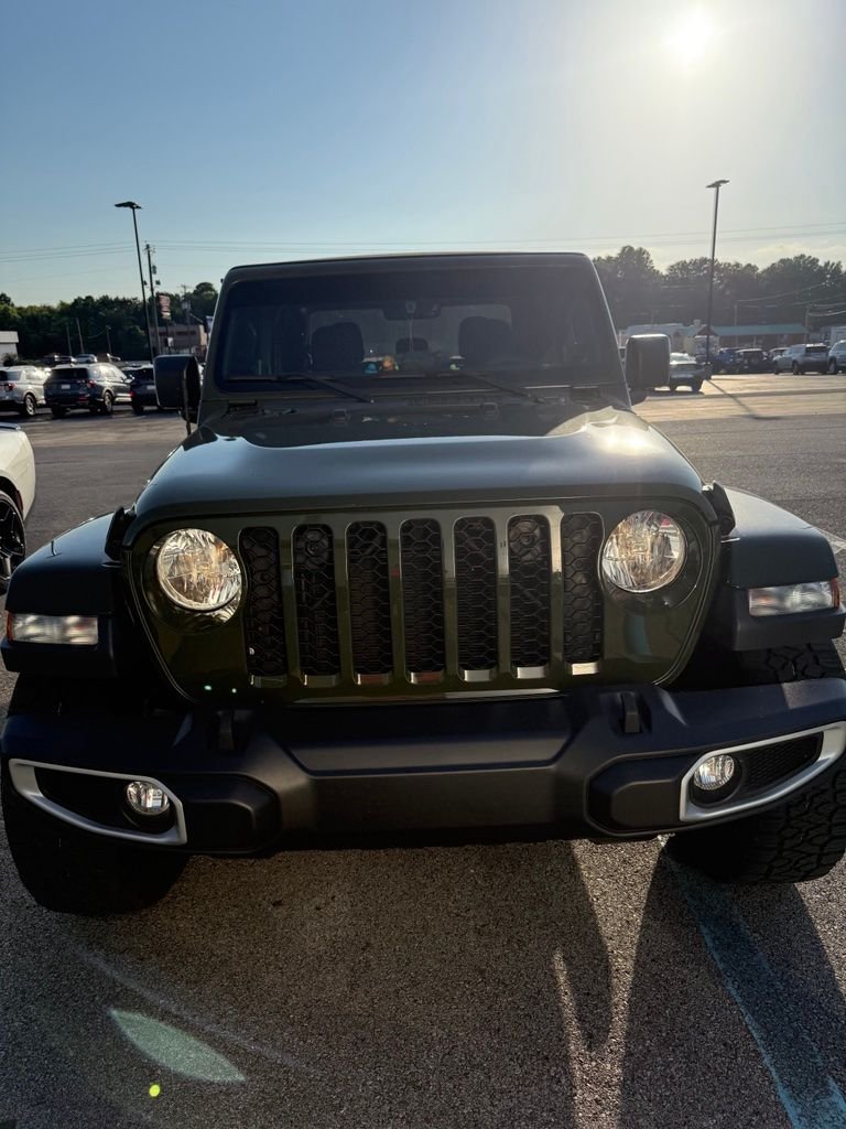 2023 Jeep Gladiator Sport S's photo