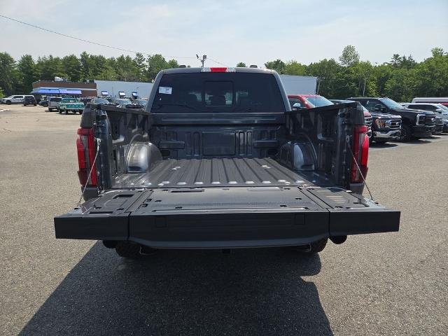 New 2026 Carbonized Gray Metallic Ford Tremor® image 24