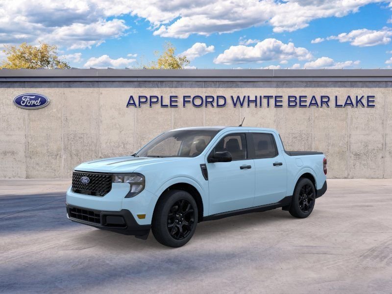 New 2026 White Ford XLT image 1