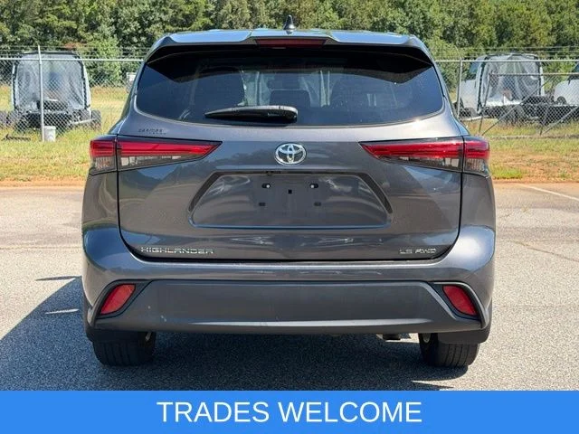Used 2023 Gray Toyota LE image 6