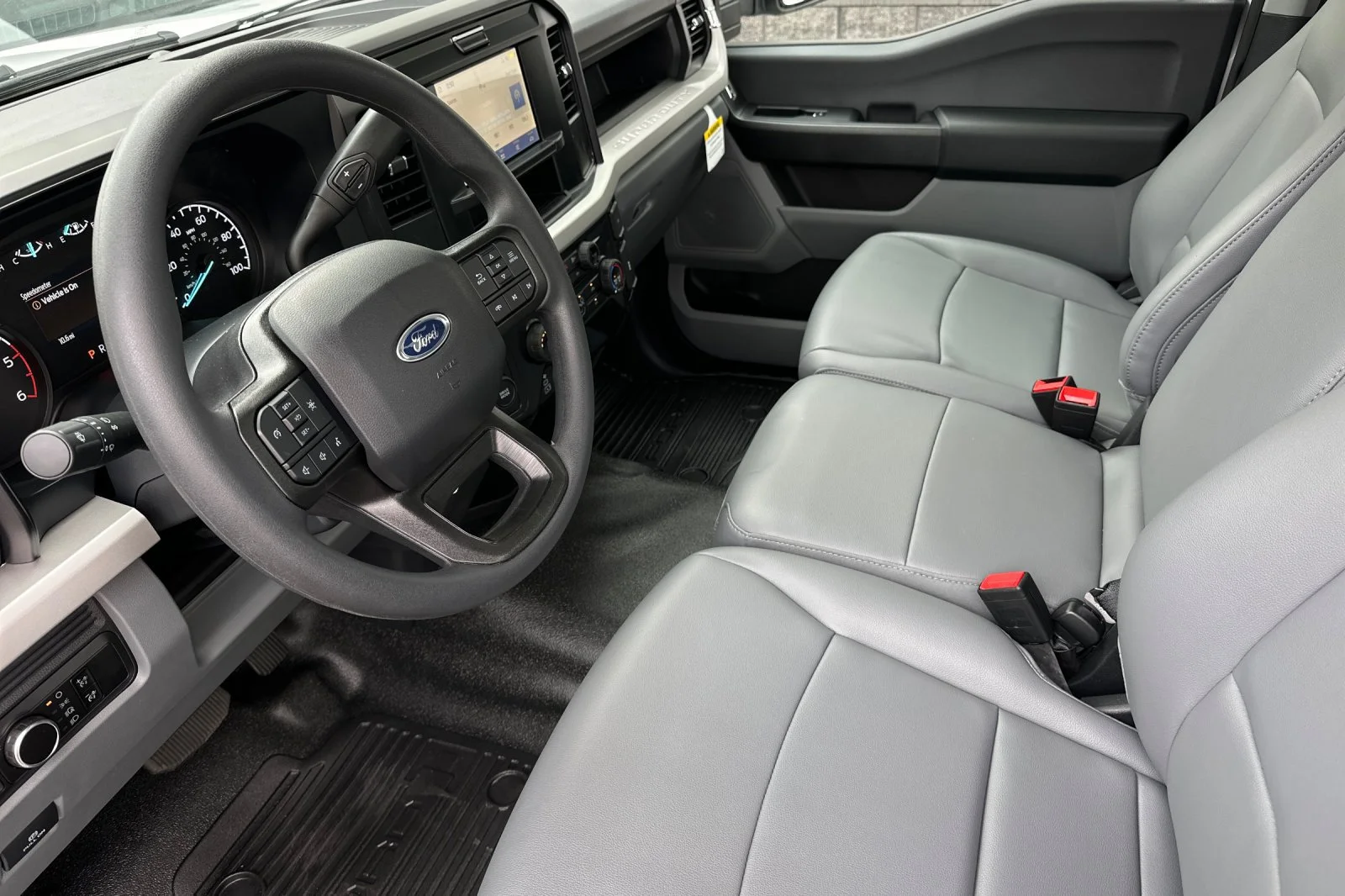 2026 Ford F-600 Super Duty Chassis Cab XL - Photo 9