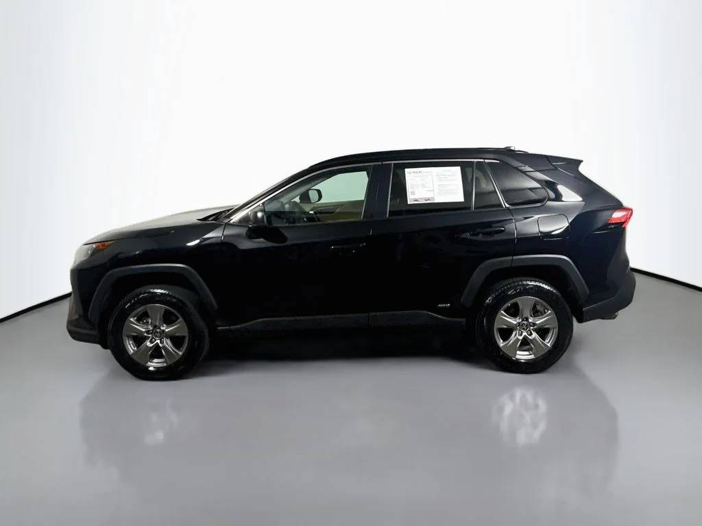 Used 2022 Midnight Black Metallic Toyota Hybrid LE image 4