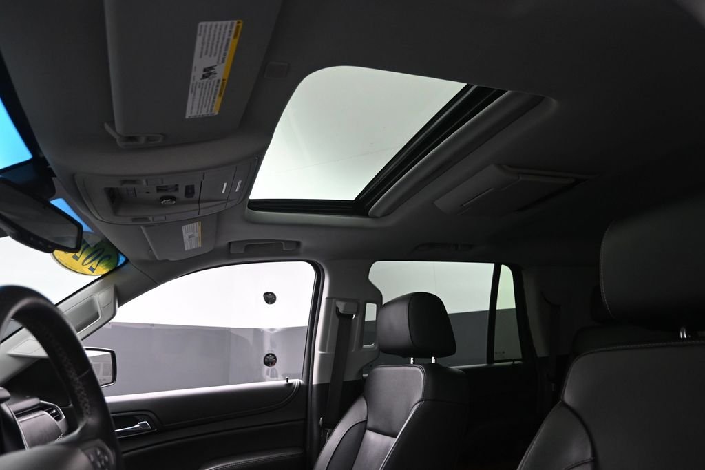 Used 2020 White Chevrolet Premier image 26
