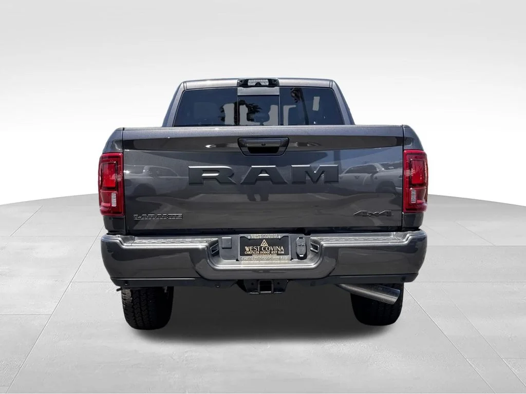 New 2026 Granite Crystal Metallic Clear-Coat Exterior Paint RAM Laramie image 6