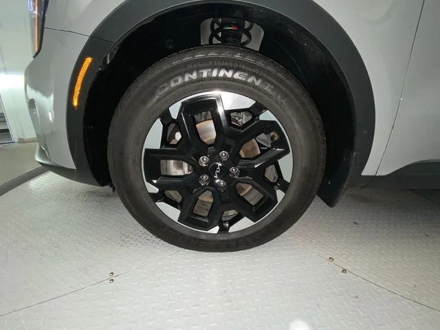 Used 2025 Gray Kia S image 10
