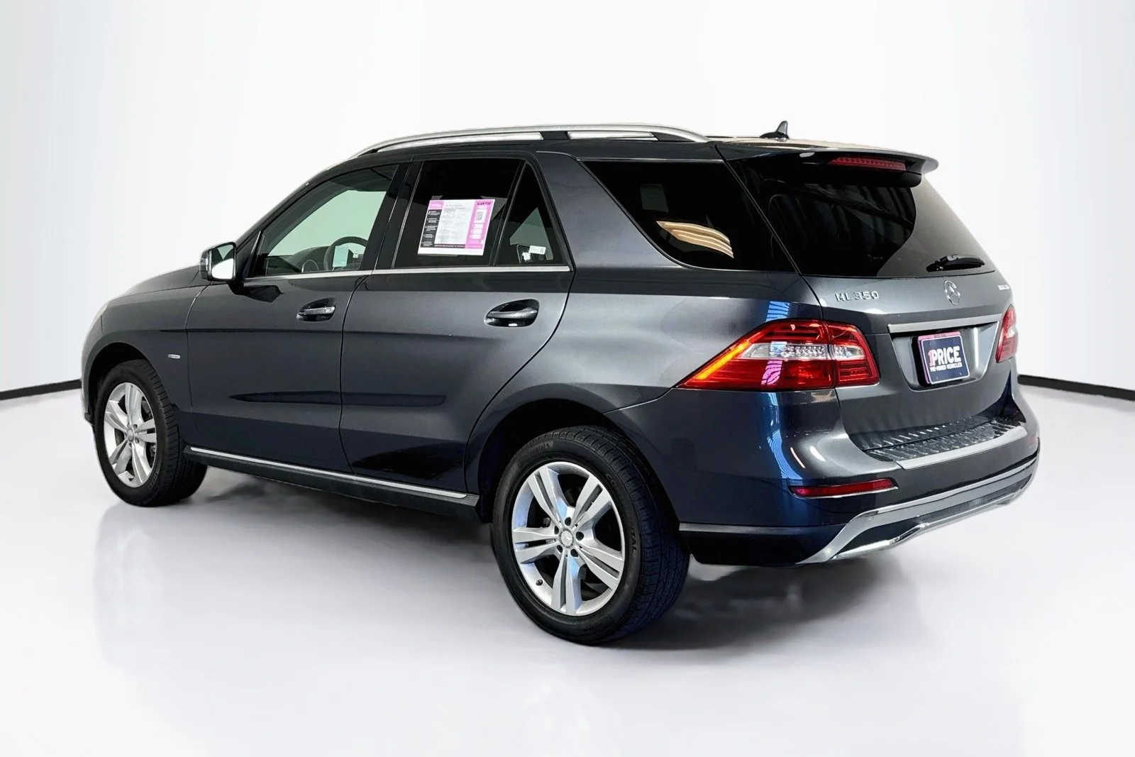 Used 2012 Steel Grey Metallic Mercedes-Benz ML 350 BlueTEC® image 7