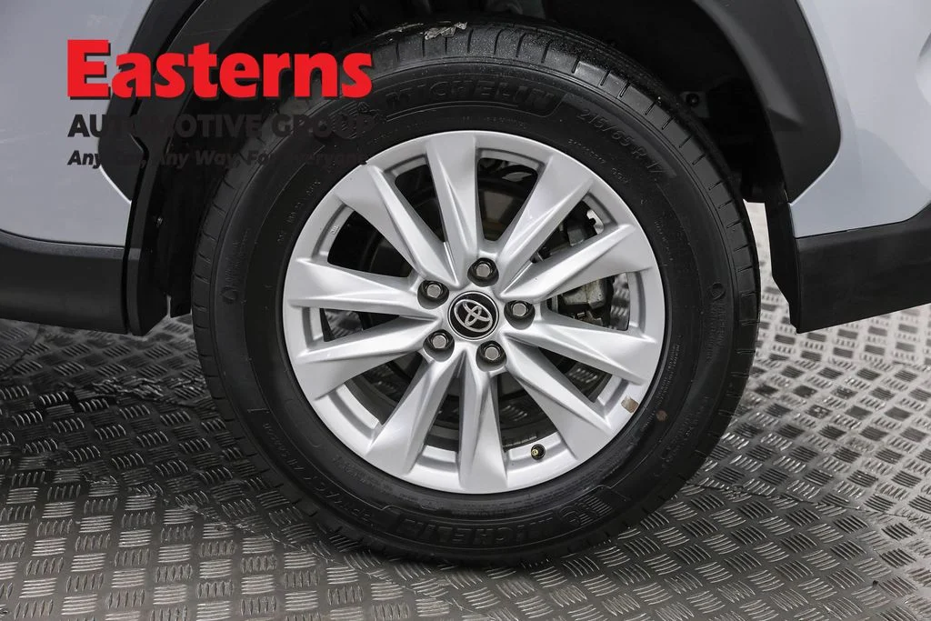 Used 2025 Silver Toyota LE image 32
