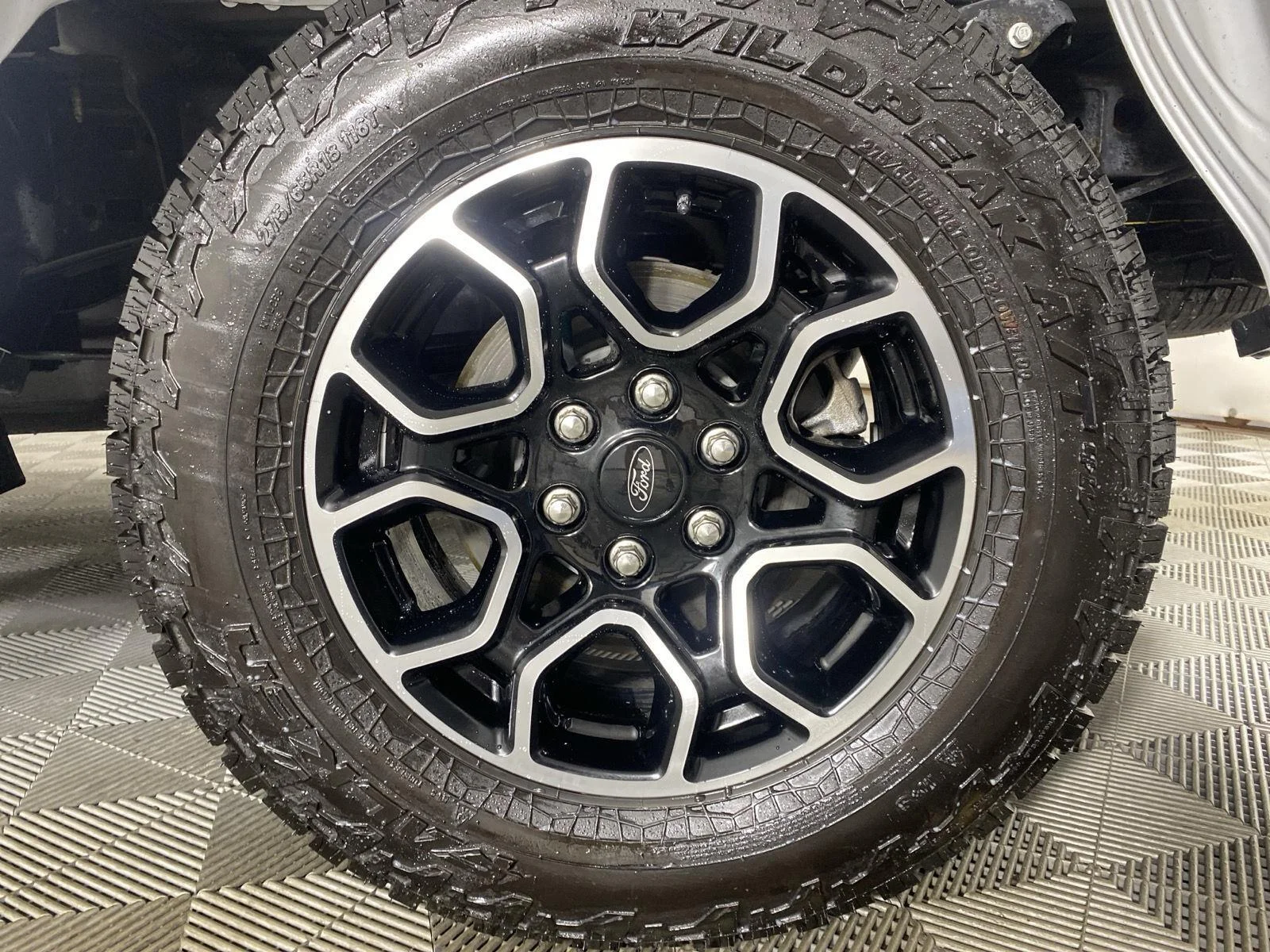 Used 2022 Oxford White Ford XLT image 12