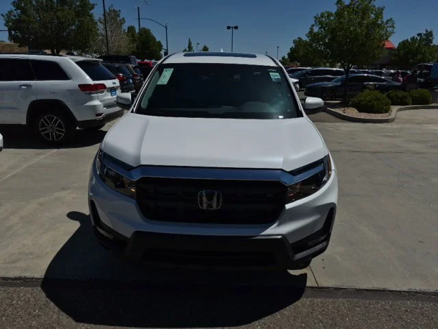 New 2026 Platinum White Pearl Honda RTL image 9