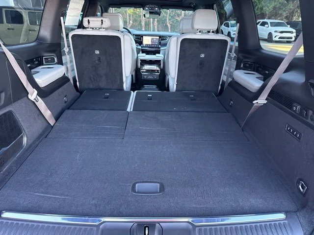 New 2027 Blue Jeep Overland image 44
