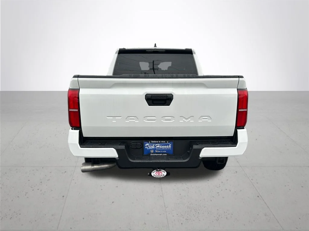 New 2026 Ice Cap Toyota SR5 image 8