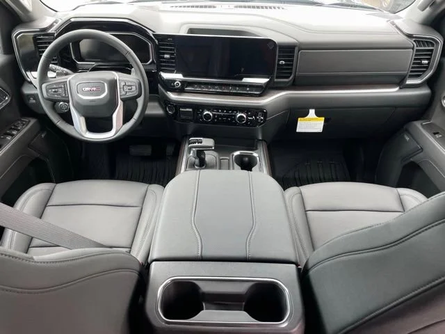 2026 GMC Sierra 1500 SLT - Photo 14