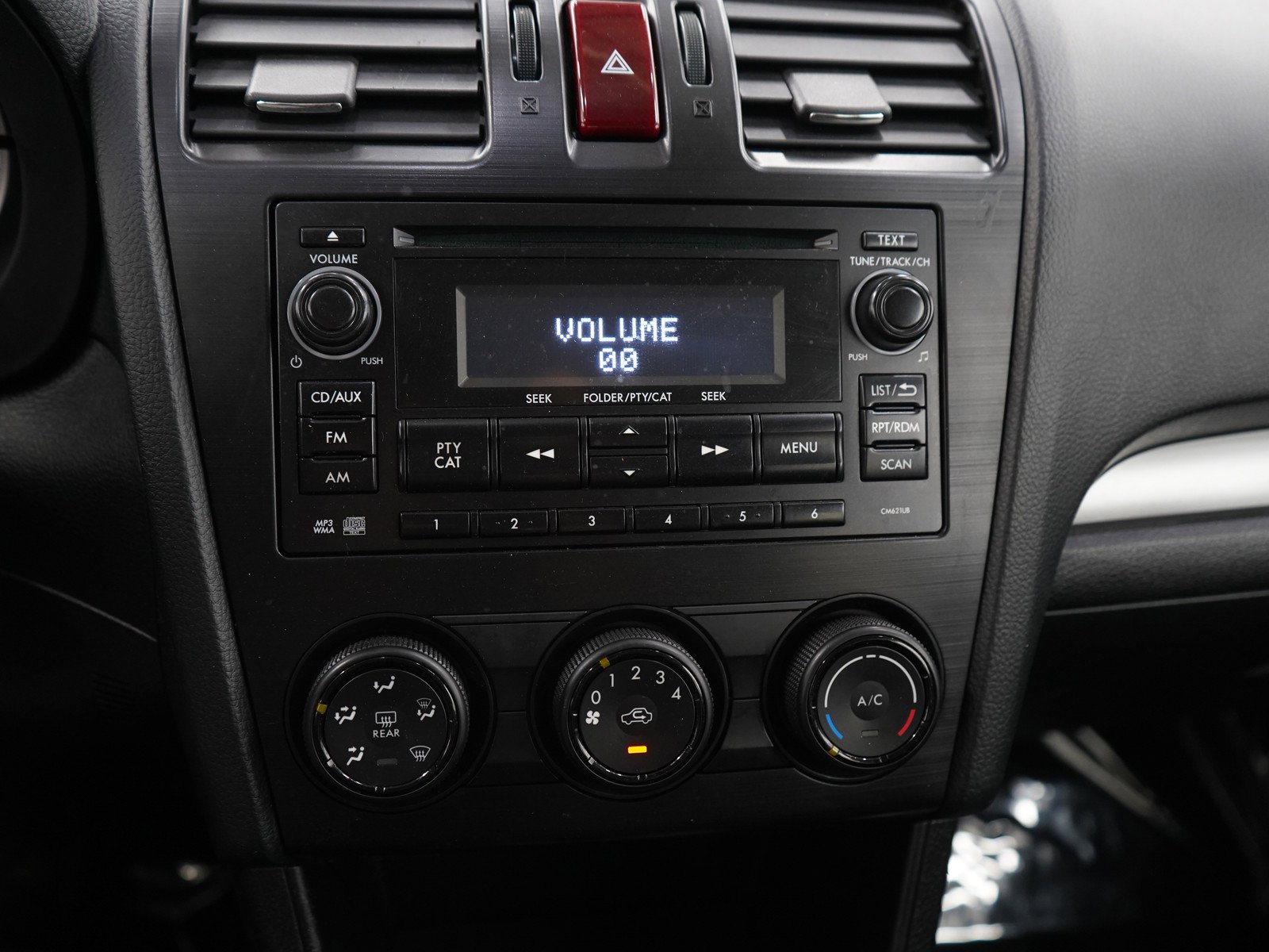 Used 2012 Dark Gray Metallic Subaru 2.0i Premium image 20