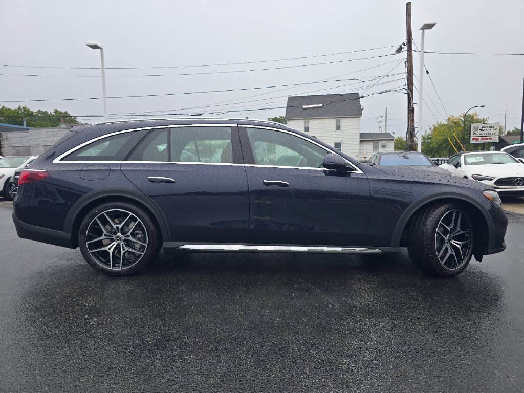 New 2027 Blue Mercedes-Benz E 450 image 28