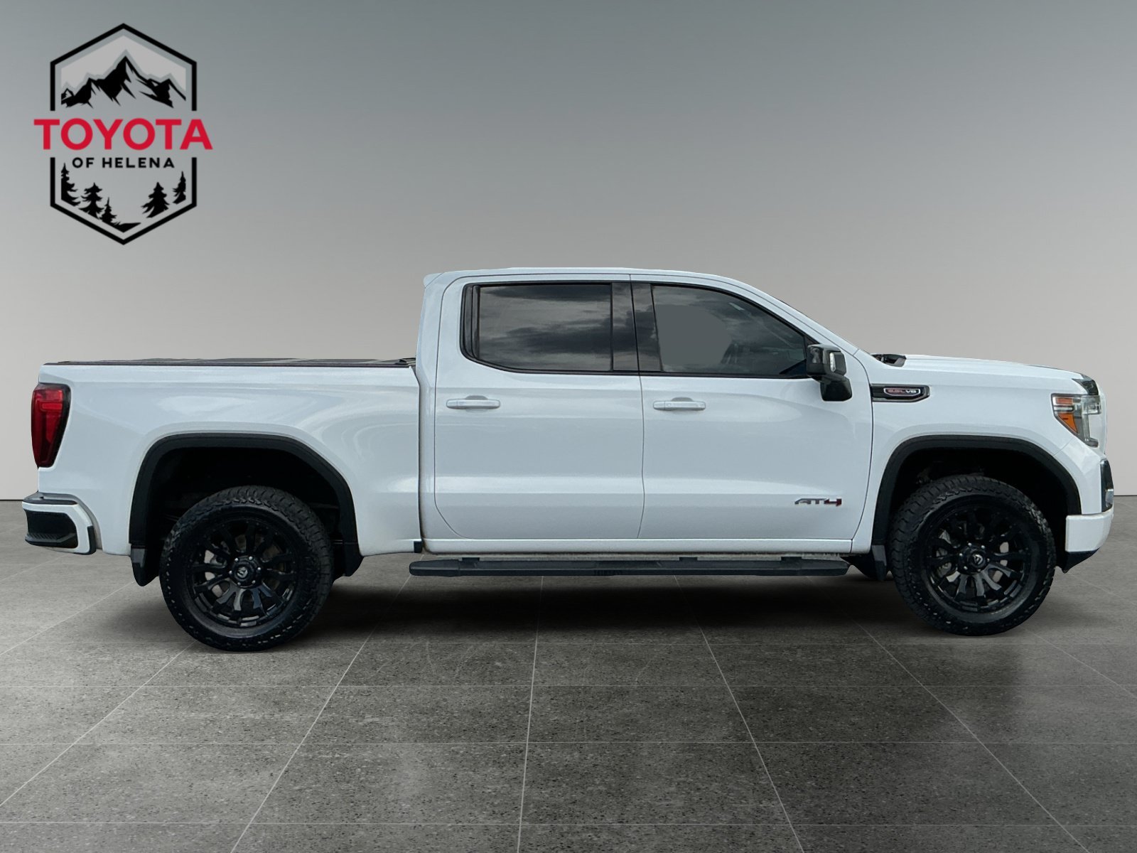 Used 2020 Summit White GMC AT4 image 6