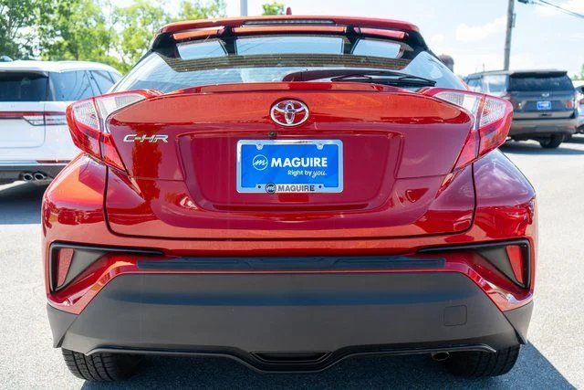 Used 2022 Red Toyota XLE image 7