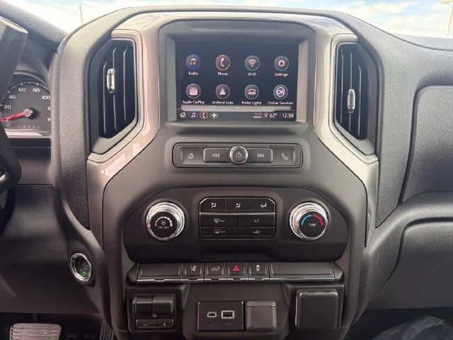 New 2026 Summit White GMC Pro image 20