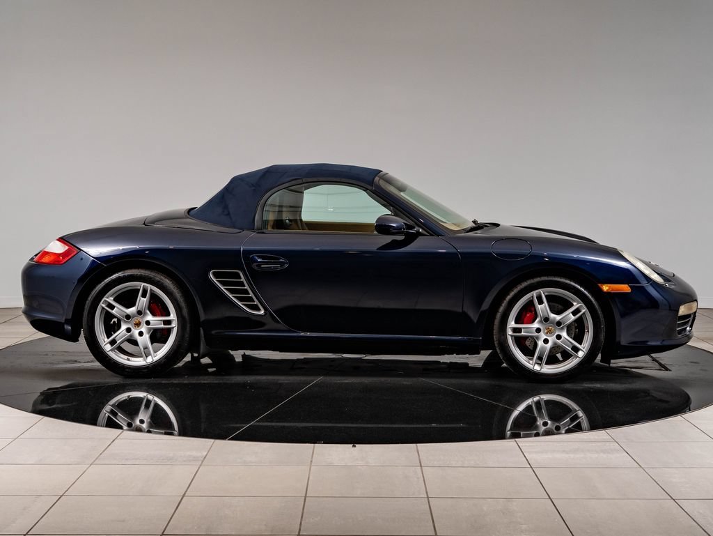 Used 2007 Midnight Blue Porsche S image 9