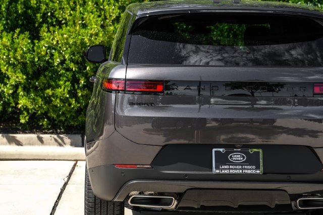New 2027 Charente Grey Land Rover SE image 53