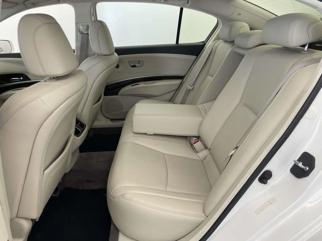 Used 2016 White Acura Base image 16