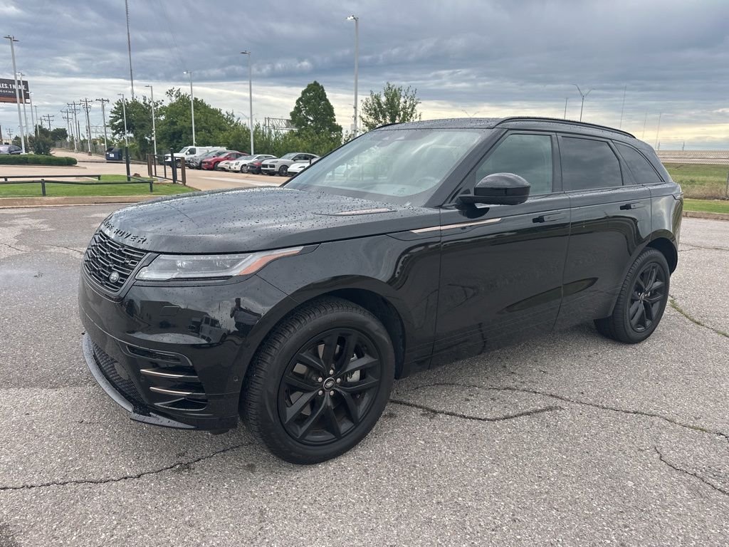 2025 Land Rover Range Rover Velar P250 Dynamic SE's photo