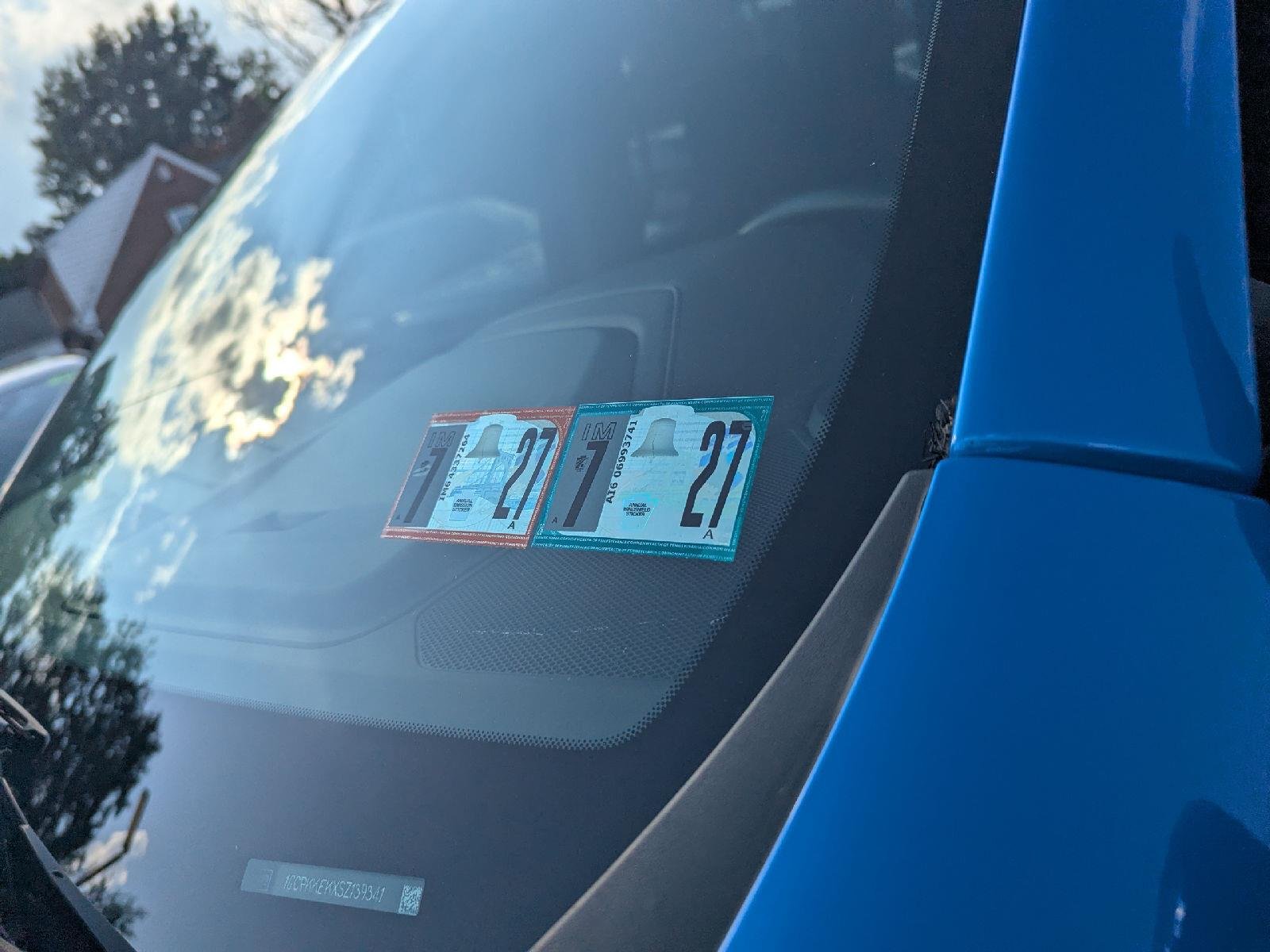 Used 2025 Riptide Blue Metallic Chevrolet LT image 31