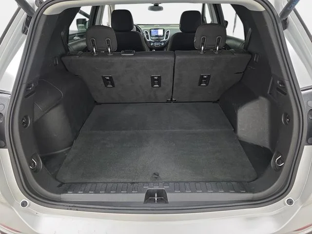 Used 2019 Silver Ice Metallic Chevrolet LT image 34