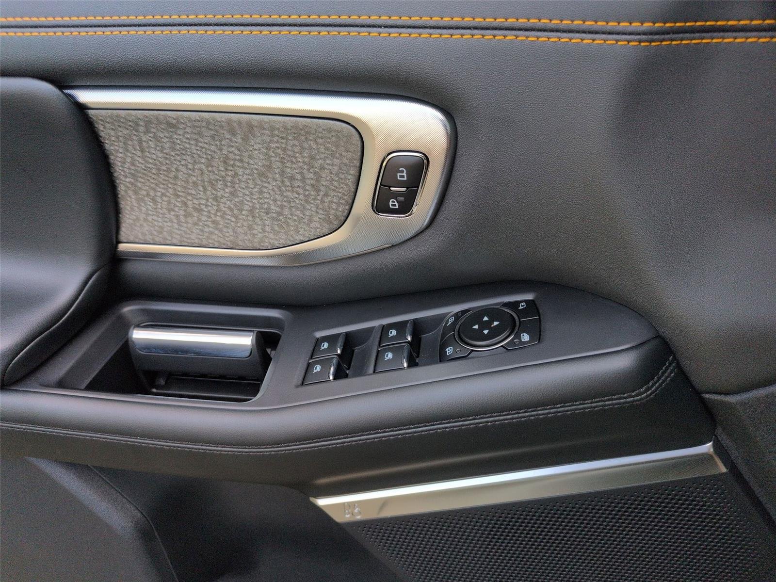 New 2026 Star White Metallic Tri-Coat Ford Tremor® image 16