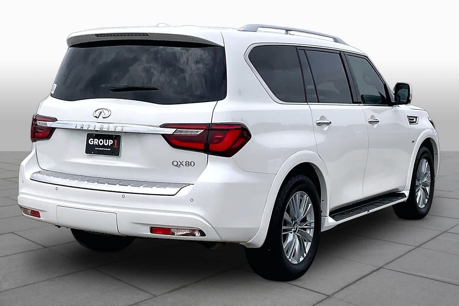 Used 2019 Moonstone White INFINITI LUXE image 13