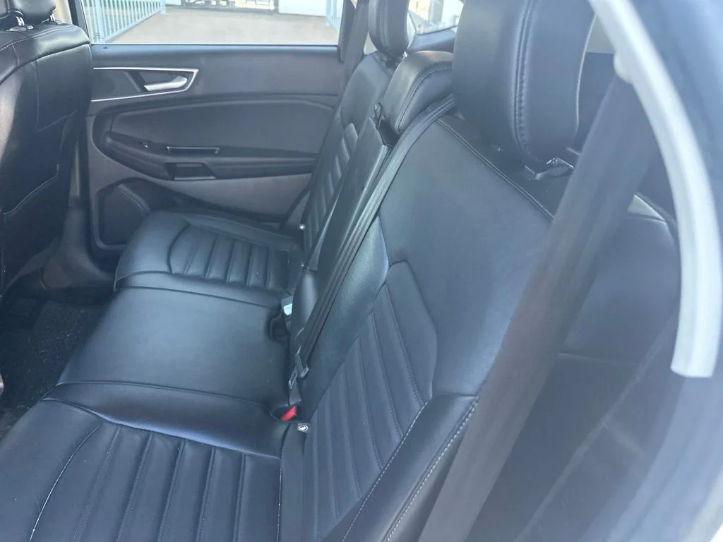 Used 2018 White Ford SEL image 28