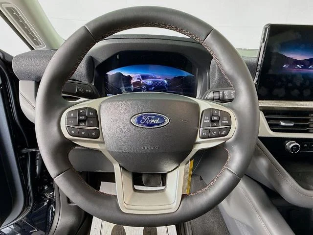 New 2026 Agate Black Metallic Ford Active image 44