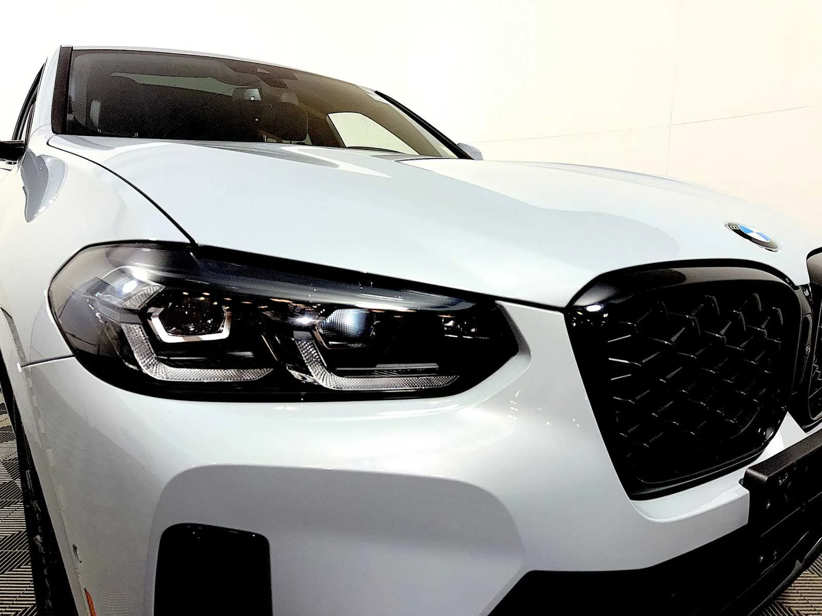 Certified Used 2023 Brooklyn Grey Metallic BMW xDrive30i image 25