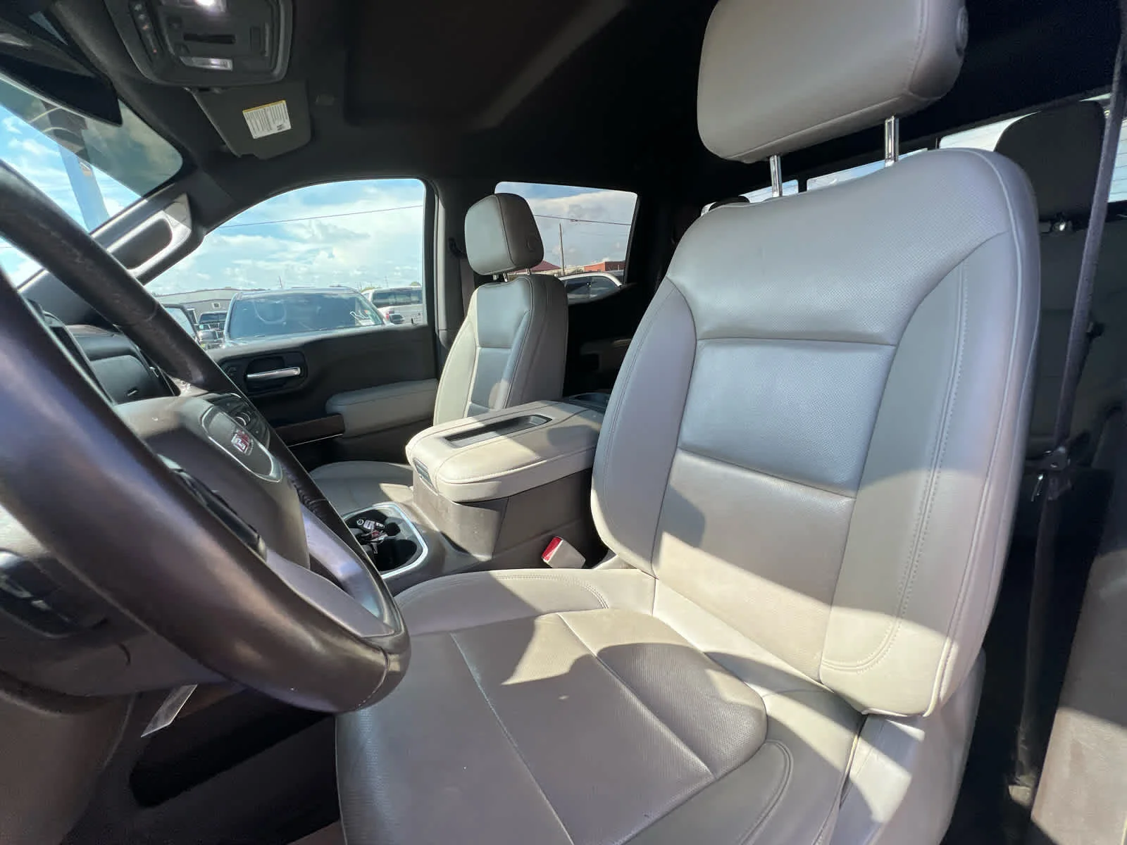 Used 2021 SUMMIT WHITE GMC SLT image 6