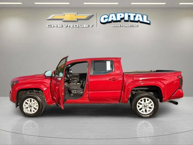 Used 2025 Red Toyota SR5 image 9