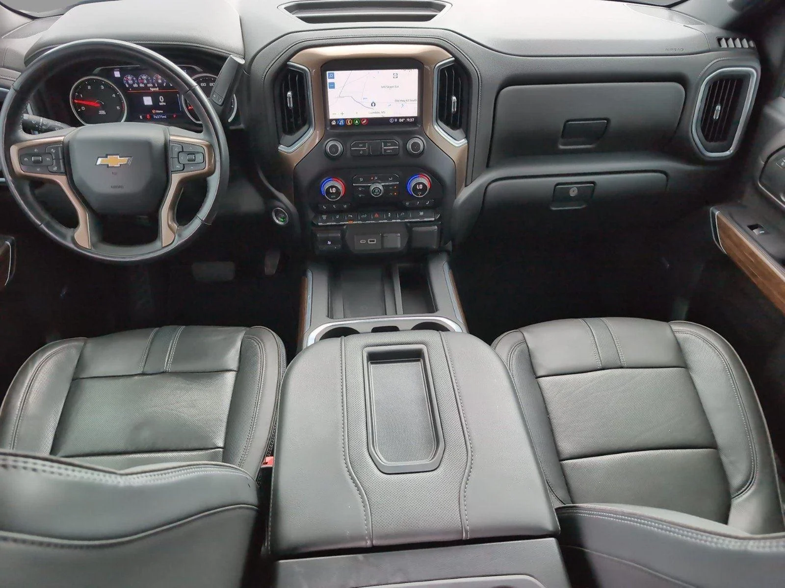 Used 2022 Northsky Blue Metallic Chevrolet High Country image 25