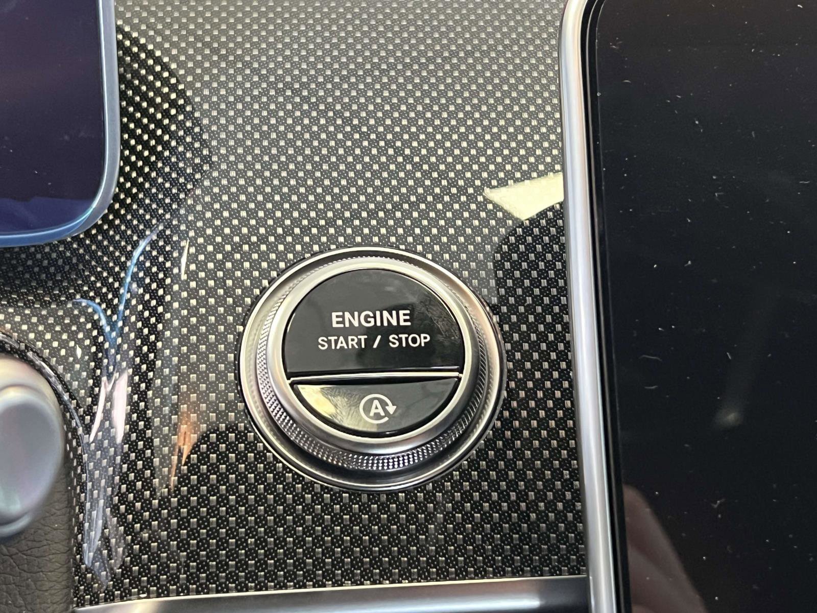 New 2026 MANUFAKTUR Moonlight White Metallic Mercedes-Benz S 580 image 58