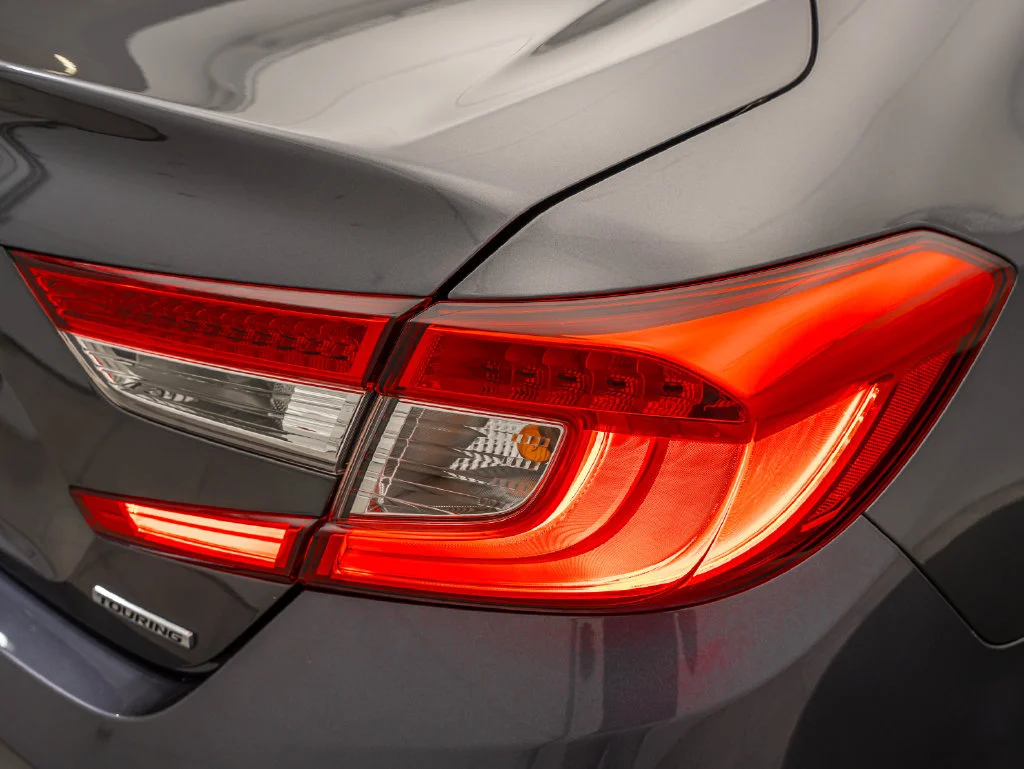 Used 2018 Gray Honda Touring image 9