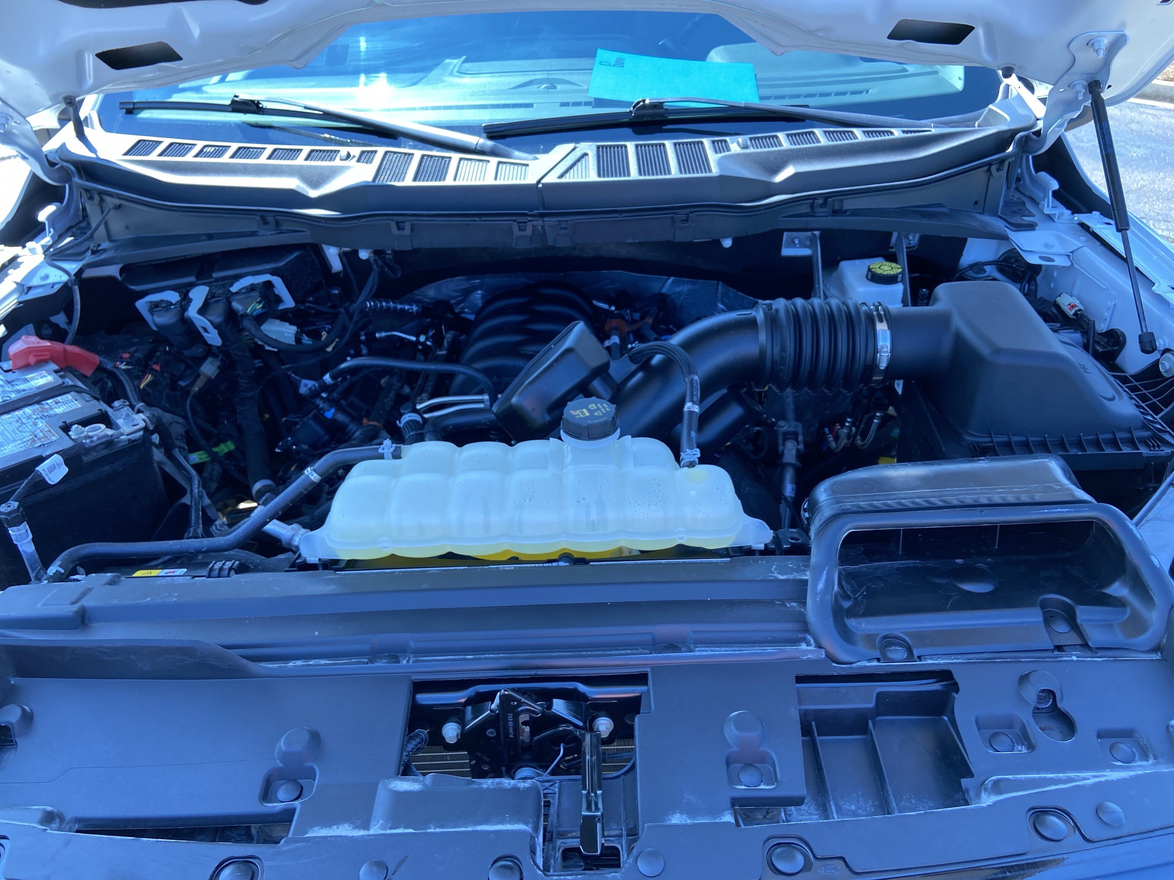 2025 Ford F-150 XLT - Photo 27