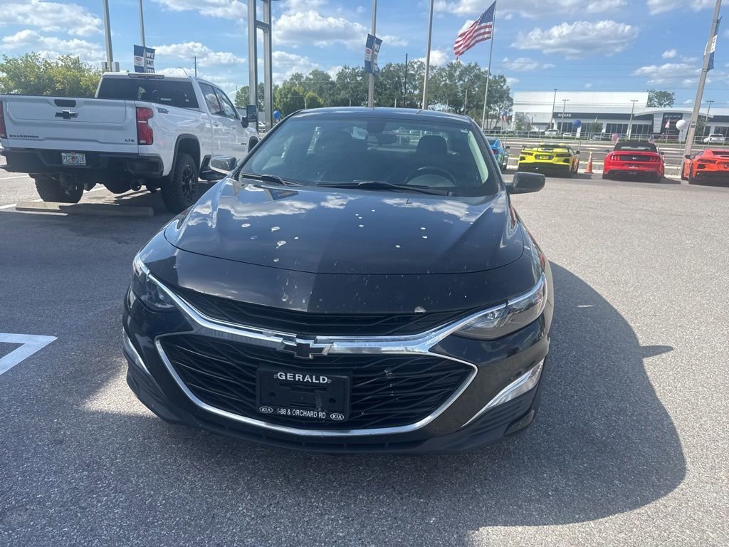 Used 2020 MOSAIC BLACK METALLIC Chevrolet RS image 2