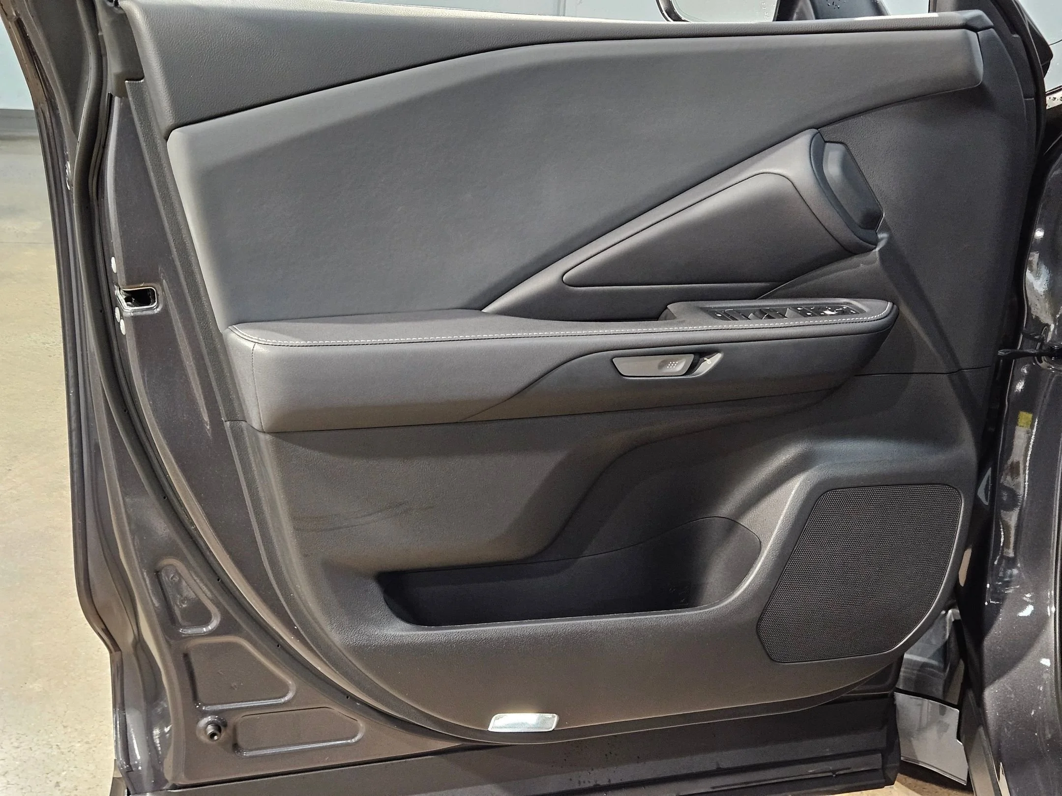 2025 Lexus TX Base - Photo 20