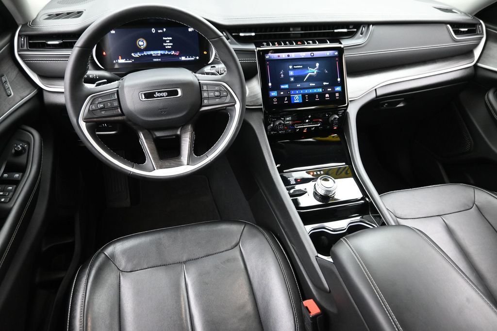 Used 2023 Black Jeep Limited image 17