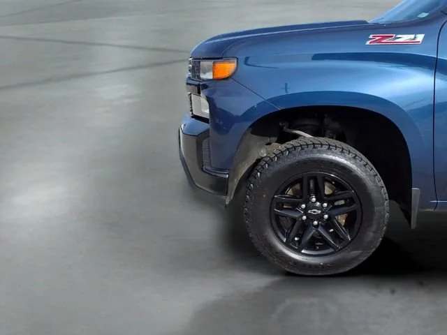 Used 2020 NORTHSKY BLUE METALLIC Chevrolet Custom Trail Boss image 19