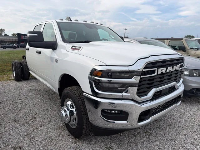 New 2027 Bright White Clear-Coat Paint RAM Tradesman image 6