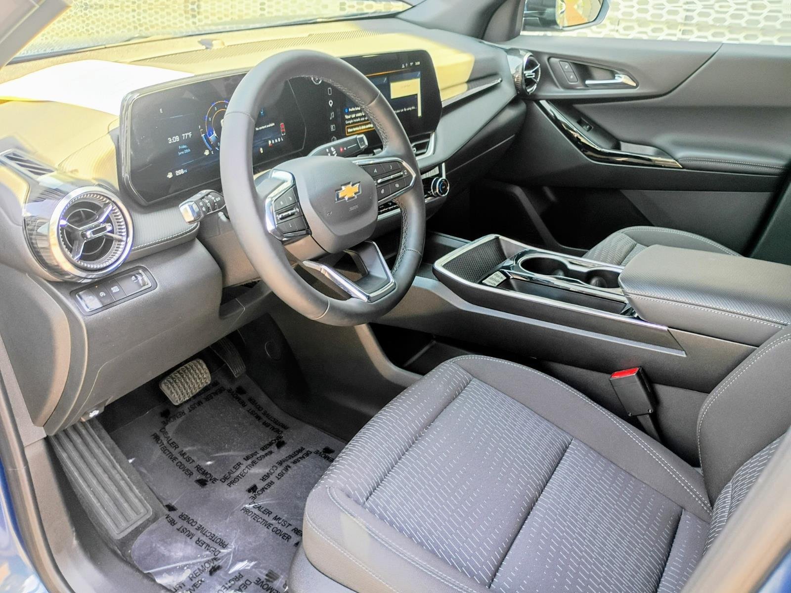 Used 2025 Lakeshore Blue Metallic Chevrolet FWD LT image 6